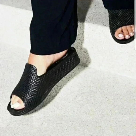 Jeffrey Campbell Fling 2 Black Slide Wedges Sandals Shoes Sz 7 - Picture 3 of 10